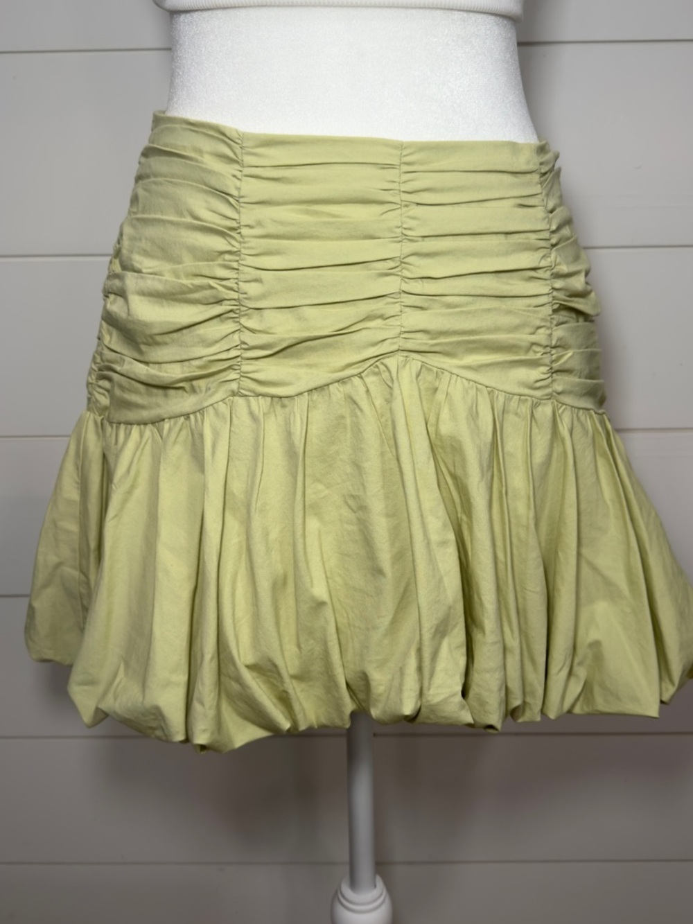 Express High Waisted Ruched Bubble Hem Mini Skirt
